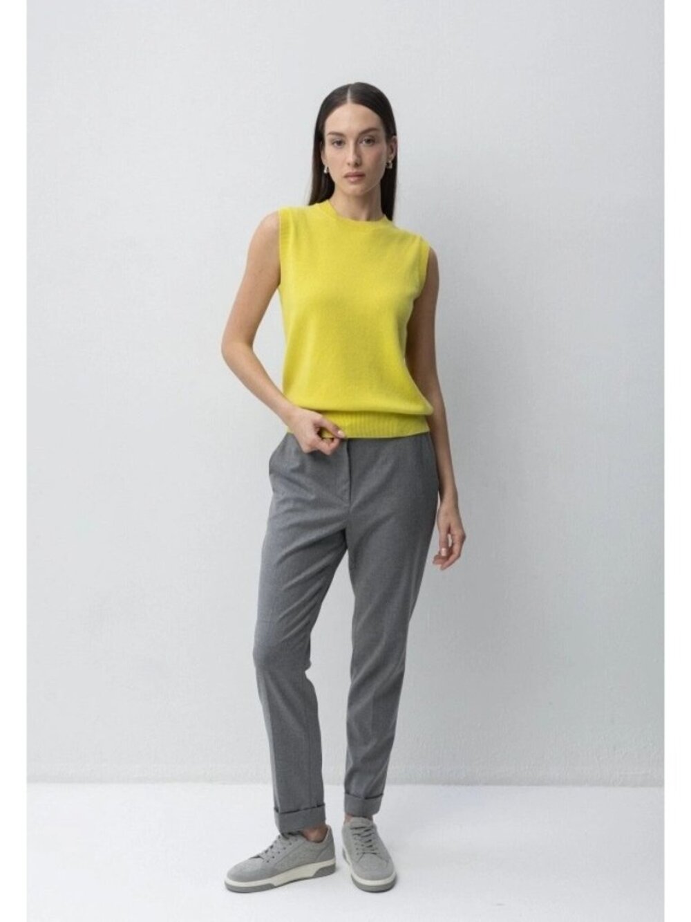 J. Crew Sweater Vest Size Small Knit Yellow Sleeveless Ribbed Collar Crewneck
